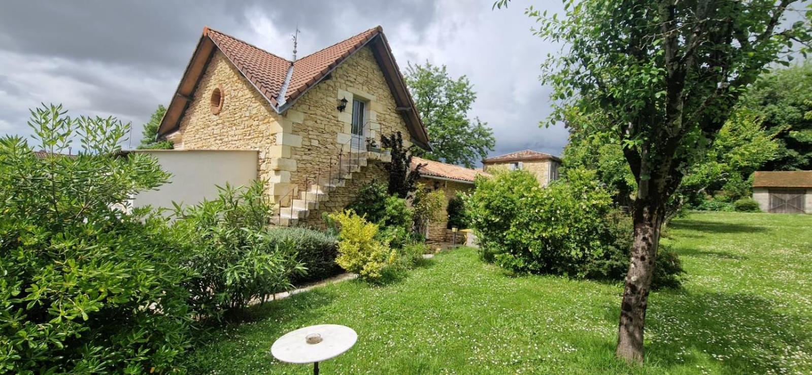 Le Clos Reaud Blaye-et-Sainte-Luce Exterior foto
